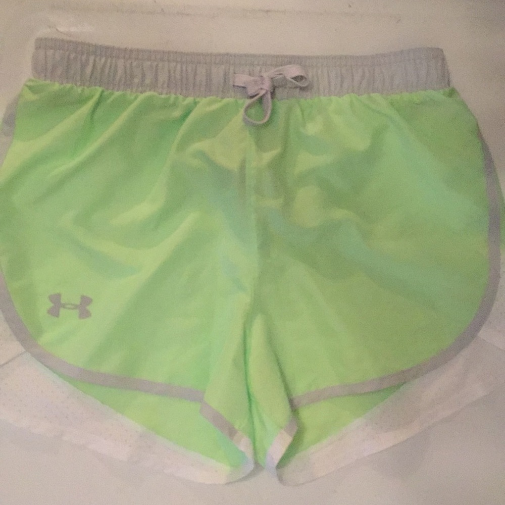 Girls Under Armor Shorts